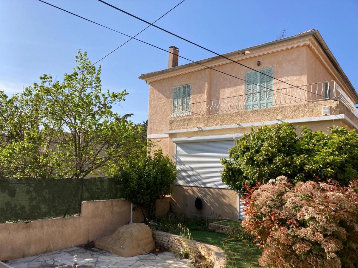 T2 30 m2 avec Jardin proche des plages Bandol Extérieur photo